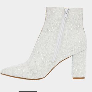 Betsey Johnson Ivory Cady Booties BNIB